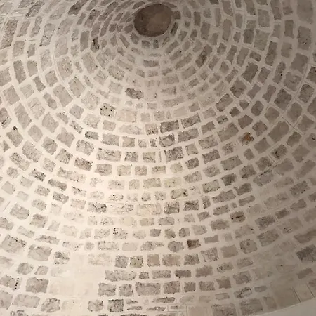 Trulli Della Masseria Staffone