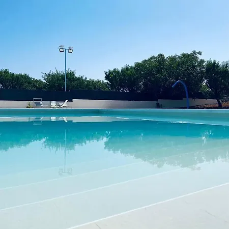 Trulli Della Masseria Staffone 度假居 *