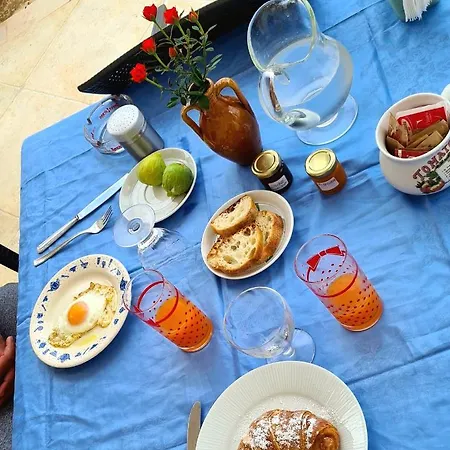 Trulli Della Masseria Staffone * 阿尔贝罗贝洛
